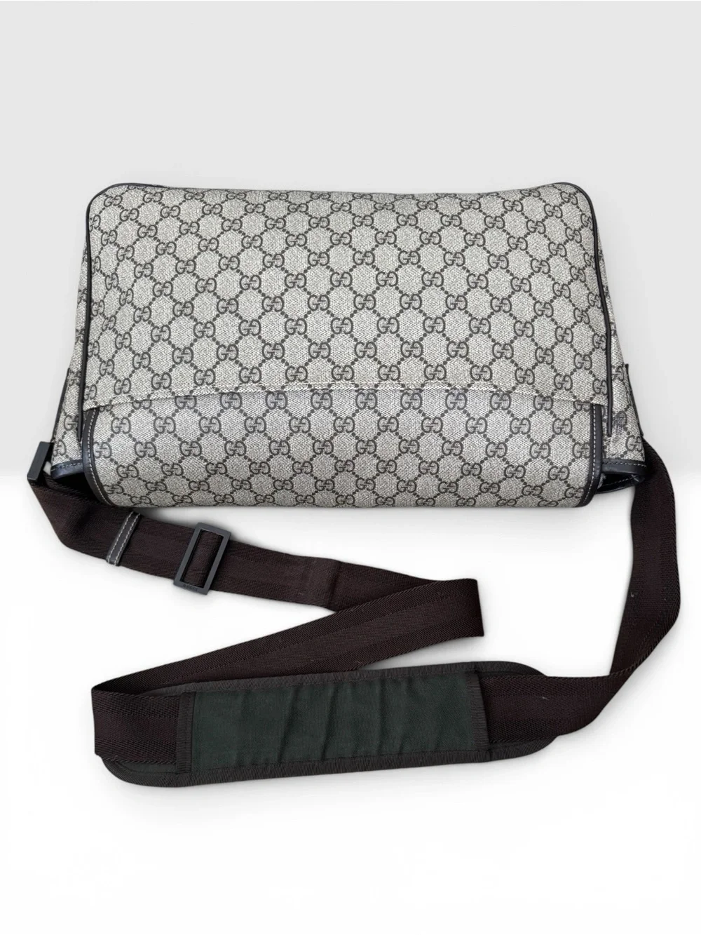 Gucci Interocking GG Supreme Messenger Bag with Brown Strap
